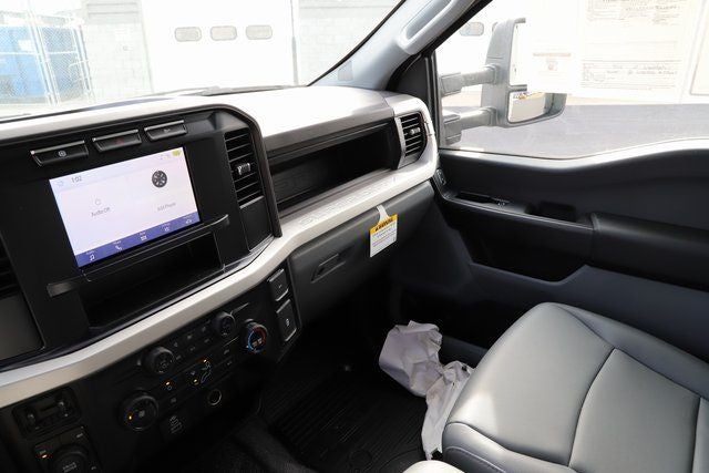 2024 Ford F-550 Chassis XL