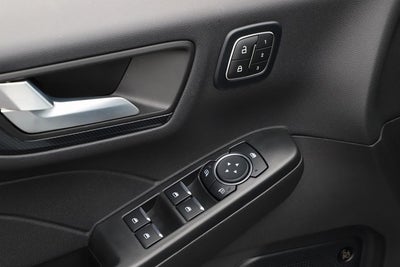 2025 Ford Escape ST-Line Elite