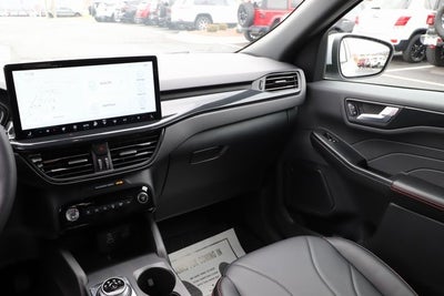 2025 Ford Escape ST-Line Elite