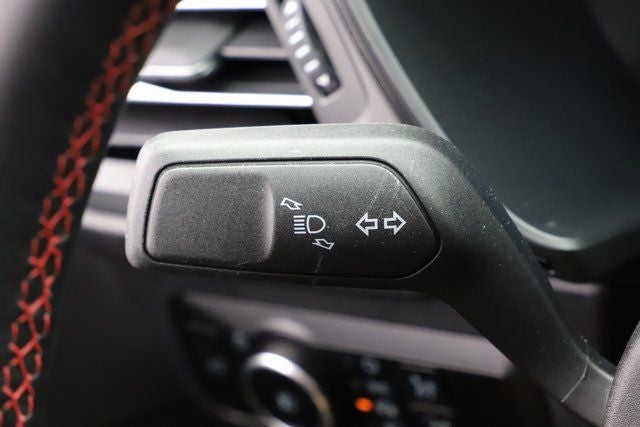 2025 Ford Escape ST-Line Elite