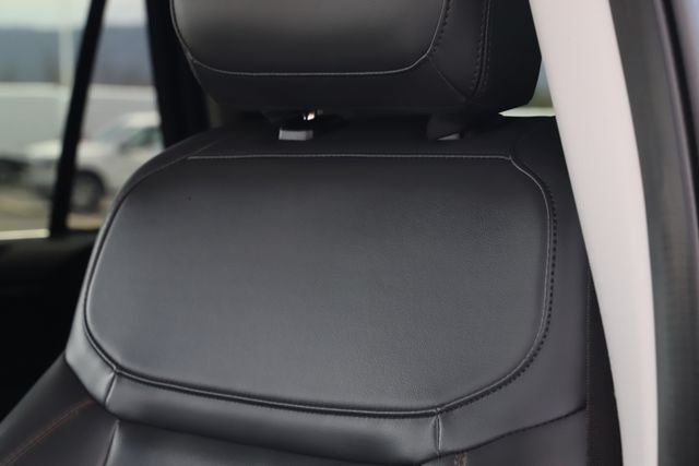 2025 Ford Expedition Active MAX