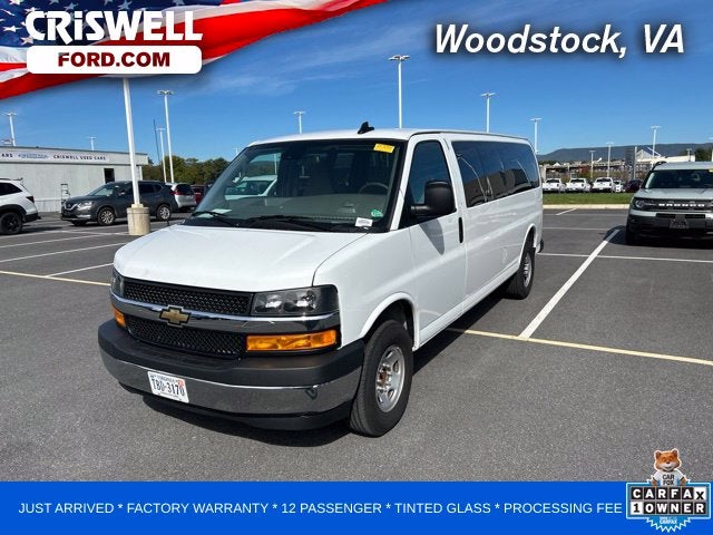 2025 Chevrolet Express Passenger