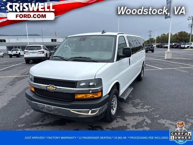2025 Chevrolet Express Passenger RWD 3500 Extended Wheelbase LT