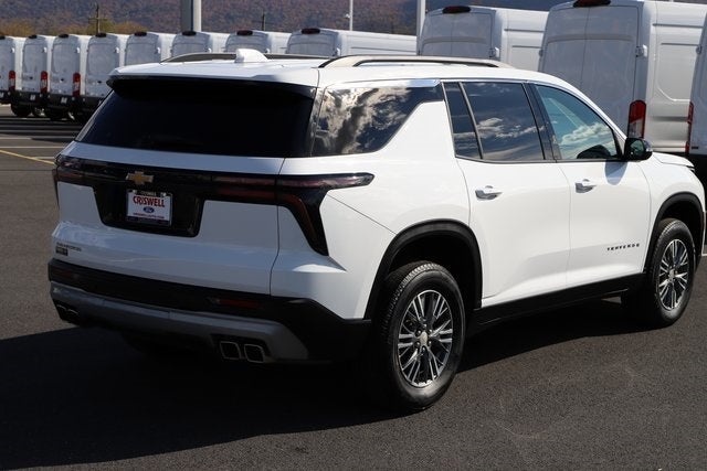 2025 Chevrolet Traverse FWD LT