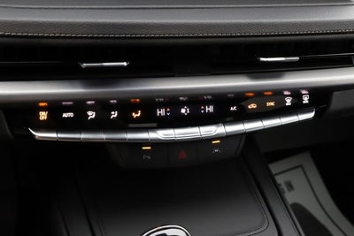 2025 Cadillac XT4 AWD Premium Luxury