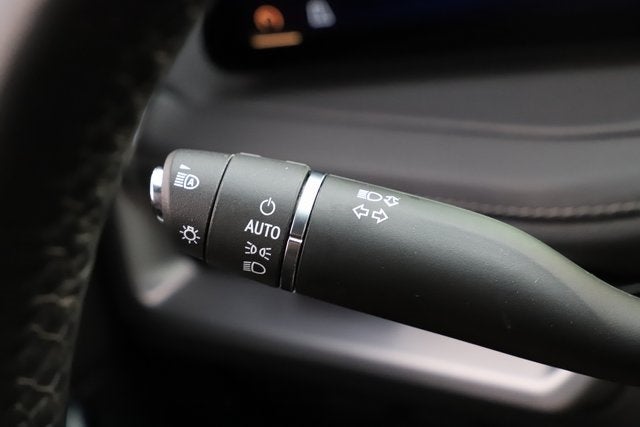 2025 Cadillac XT4 AWD Premium Luxury