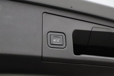 2025 Cadillac XT4 AWD Premium Luxury