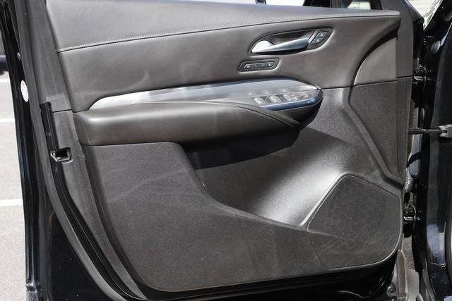 2025 Cadillac XT4 AWD Premium Luxury