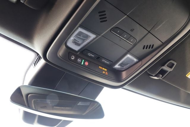 2025 Cadillac XT4 AWD Premium Luxury