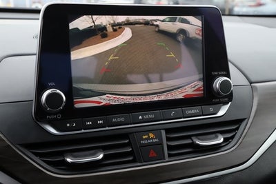 2024 Nissan Altima SV FWD