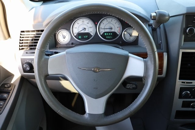 2009 Chrysler Town & Country Touring