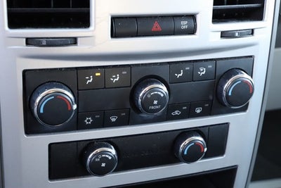 2009 Chrysler Town & Country Touring