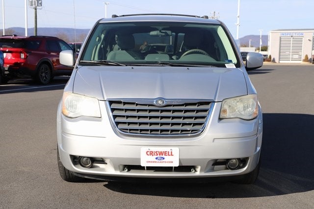 2009 Chrysler Town & Country Touring