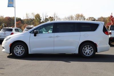 2026 Chrysler Voyager VOYAGER LX