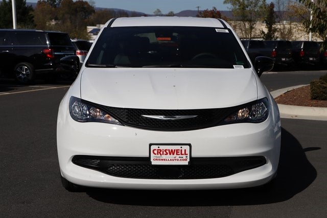 2026 Chrysler Voyager VOYAGER LX