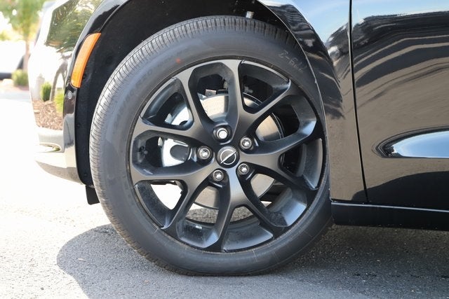 2026 Chrysler Pacifica PACIFICA LIMITED