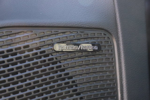 2027 Chrysler Pacifica PACIFICA LIMITED