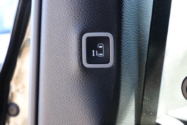 2027 Chrysler Pacifica PACIFICA LIMITED