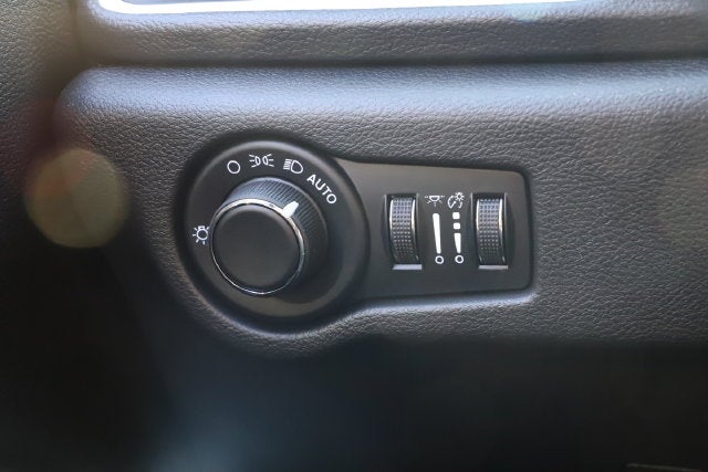 2027 Chrysler Pacifica PACIFICA LIMITED