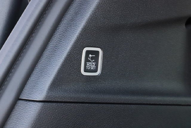 2027 Chrysler Pacifica PACIFICA LIMITED