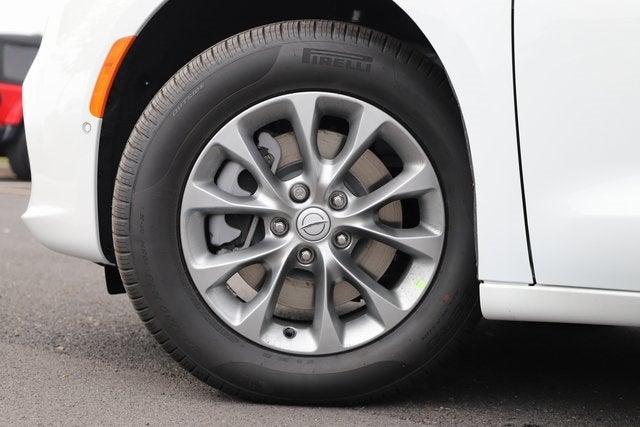 2026 Chrysler Pacifica PACIFICA SELECT AWD