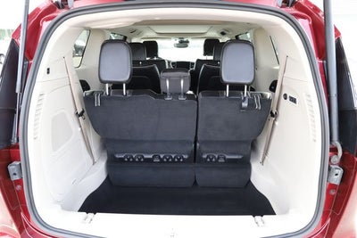 2022 Chrysler Pacifica Limited AWD