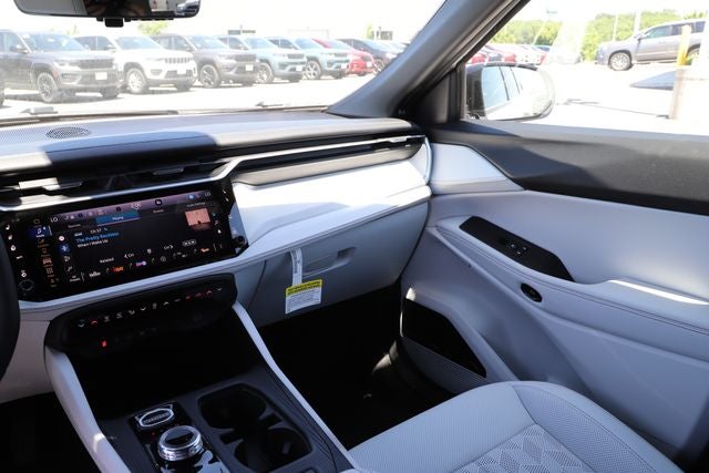 2026 Jeep Cherokee CHEROKEE OVERLAND 4X4