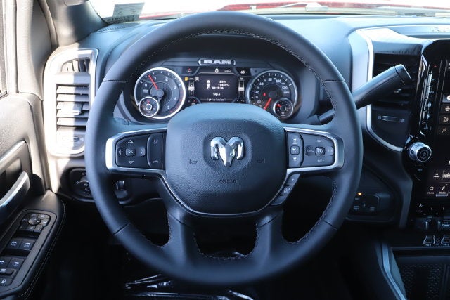 2027 RAM Ram 3500 RAM 3500 BIG HORN CREW CAB 4X4 6'4' BOX