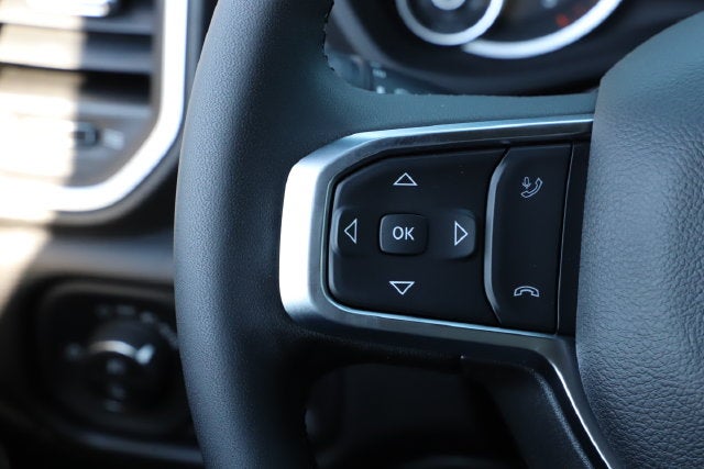 2027 RAM Ram 3500 RAM 3500 BIG HORN CREW CAB 4X4 6'4' BOX