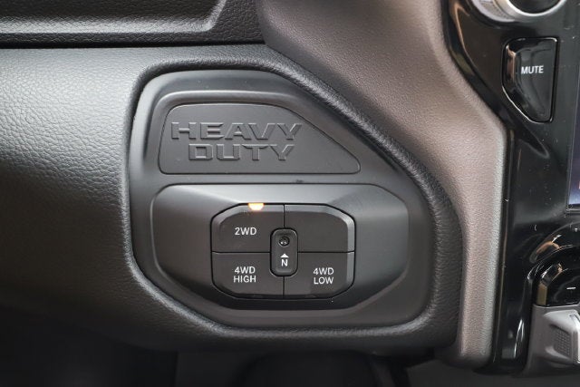 2027 RAM Ram 2500 RAM 2500 BIG HORN CREW CAB 4X4 6'4' BOX