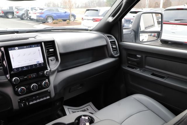 2024 RAM 3500 Tradesman Crew Cab 4x4 8' Box