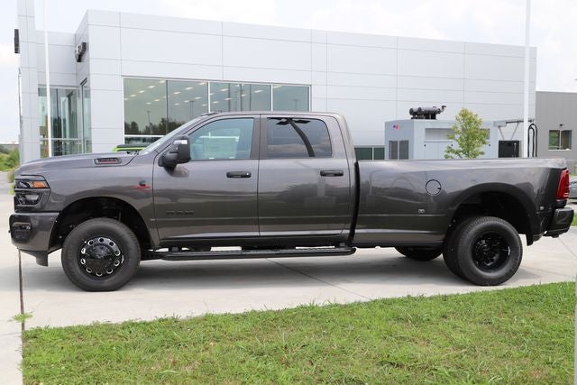 2026 RAM 3500 RAM 3500 BIG HORN CREW CAB 4X4 8' BOX