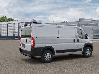 2026 RAM ProMaster 1500 Low Roof 136 WB