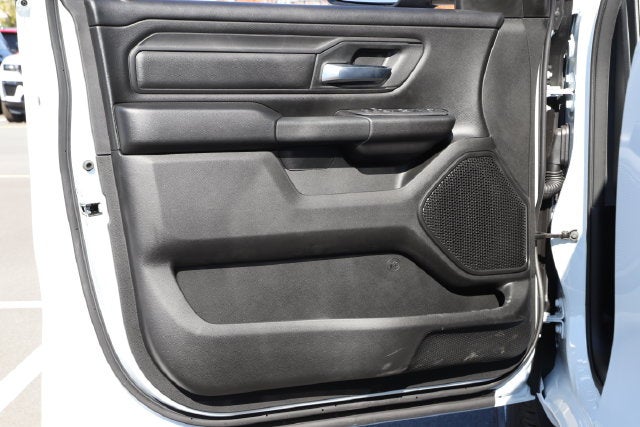 2027 RAM Ram 1500 RAM 1500 TRADESMAN CREW CAB 4X2 5'7' BOX