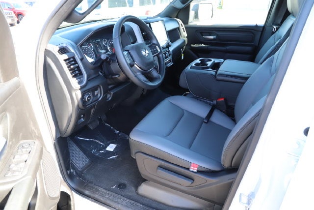 2027 RAM Ram 1500 RAM 1500 TRADESMAN CREW CAB 4X2 5'7' BOX