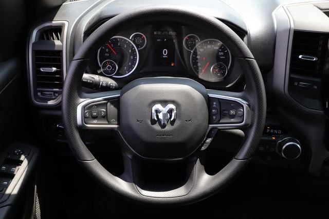 2026 RAM Ram 1500 RAM 1500 TRADESMAN CREW CAB 4X4 5'7' BOX