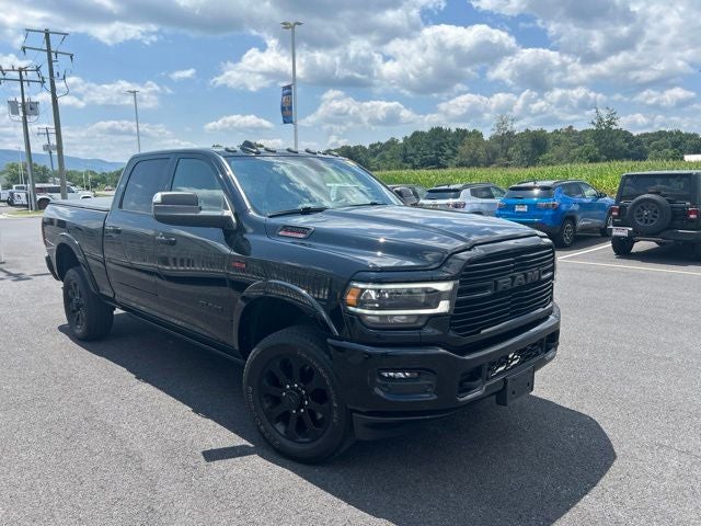 2022 RAM 2500 Laramie Crew Cab 4x4 6'4' Box