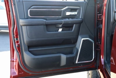 2024 RAM 2500 Laramie Crew Cab 4x4 6'4' Box