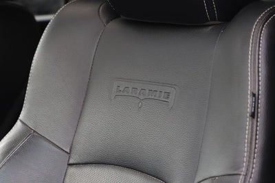 2017 RAM 2500 Laramie Crew Cab 4x4 6'4' Box
