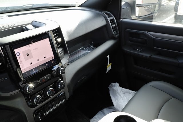 2026 RAM Ram 5500 Chassis Cab RAM 5500 TRADESMAN CHASSIS REGULAR CAB 4X4 60' CA