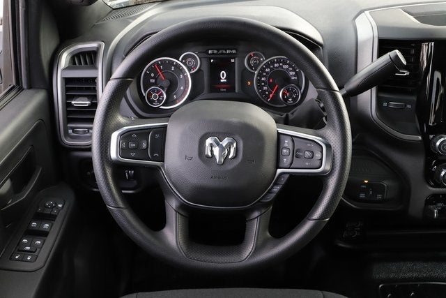 2026 RAM Ram 5500 Chassis Cab RAM 5500 TRADESMAN CHASSIS CREW CAB 4X4 84' CA