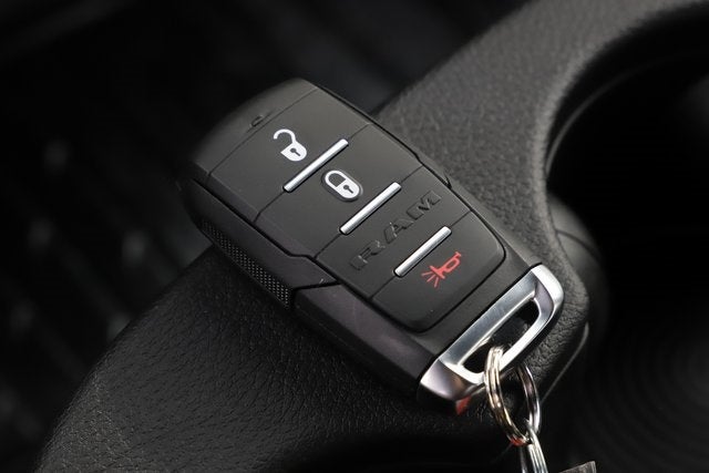 2026 RAM Ram 5500 Chassis Cab RAM 5500 TRADESMAN CHASSIS CREW CAB 4X4 84' CA