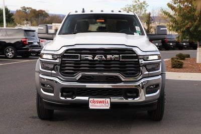 2026 RAM Ram 5500 Chassis Cab RAM 5500 TRADESMAN CHASSIS CREW CAB 4X4 84' CA