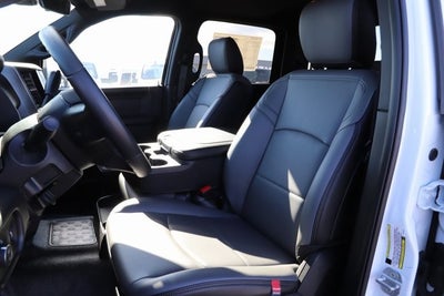 2026 RAM Ram 5500 Chassis Cab RAM 5500 TRADESMAN CHASSIS CREW CAB 4X4 84' CA