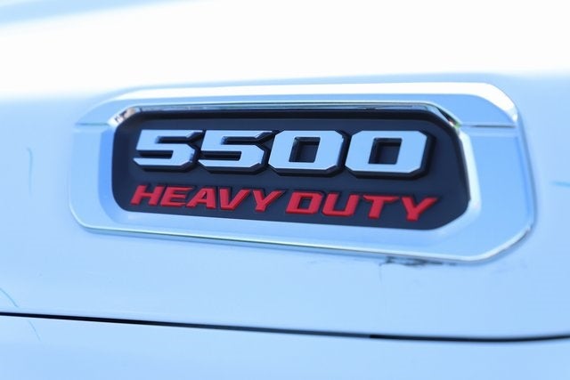 2026 RAM Ram 5500 Chassis Cab RAM 5500 TRADESMAN CHASSIS CREW CAB 4X4 84' CA