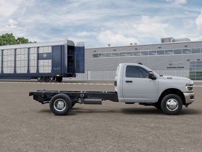 2026 RAM Ram 3500 Chassis Cab RAM 3500 TRADESMAN CHASSIS REGULAR CAB 4X4 84' CA