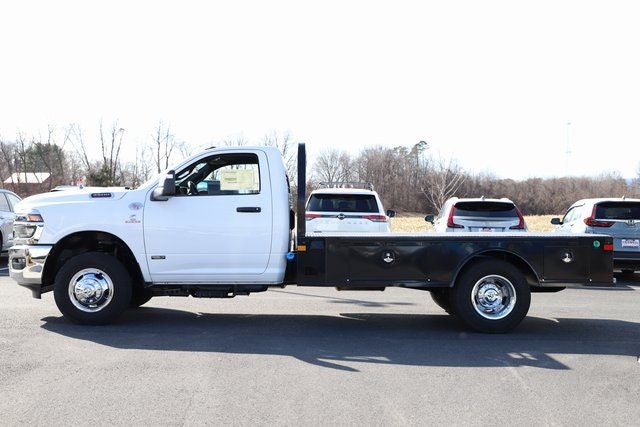 2026 RAM Ram 3500 Chassis Cab RAM 3500 TRADESMAN CHASSIS REGULAR CAB 4X4 84' CA