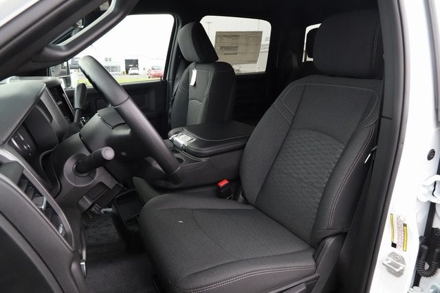 2026 RAM Ram 3500 Chassis Cab RAM 3500 TRADESMAN CREW CAB CHASSIS 4X4 60' CA