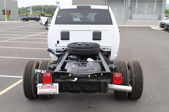 2026 RAM Ram 3500 Chassis Cab RAM 3500 TRADESMAN CREW CAB CHASSIS 4X4 60' CA