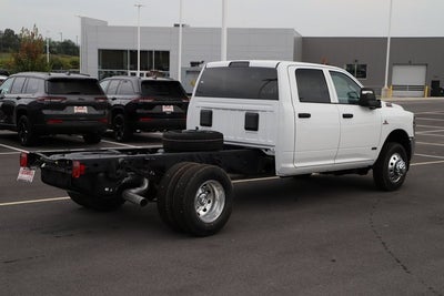 2026 RAM Ram 3500 Chassis Cab RAM 3500 TRADESMAN CREW CAB CHASSIS 4X4 60' CA